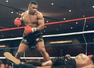 Într-un mod foarte didactic, Mike Tyson îți explică cum să dai un pumn de KO (VIDEO) Într-un mod foarte didactic, Mike Tyson îți explică cum să dai un pumn de KO (VIDEO) Sursa foto: AFP AFP Getty Images