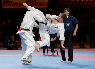Knockout-ul zilei vine din Kyokushin Karate Knockout-ul zilei vine din Kyokushin Karate