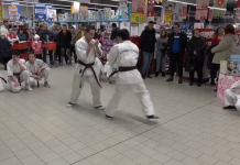 VIDEO. Karatiștii au luat cu asalt un hypermaket din România!