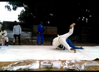 Judo în Angola. Ce se întâmplă când pasiunea pentru sport e mai importantă decât lipsa condițiilor (VIDEO) Judo în Angola. Ce se întâmplă când pasiunea pentru sport e mai importantă decât lipsa condițiilor (VIDEO)