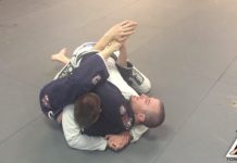 Buggy Choke – O submisie nouă inventată de o centură albă în BJJ (VIDEO) Buggy Choke - O submisie nouă inventată de o centură albă în BJJ (VIDEO)