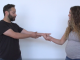 Autoapărare pentru femei: Câți bărbați crezi că au reușit să o prindă pe soția lui Rener Gracie? (VIDEO) Autoapărare pentru femei: Câți bărbați crezi că au reușit să o prindă pe soția lui Rener Gracie? (VIDEO)