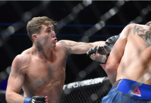Darren Till, noua senzație UFC, criticat pentru modul brutal în care face sparring (VIDEO) Darren Till, noua senzație UFC, criticat pentru modul brutal în care face sparring (VIDEO)