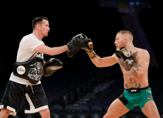 Owen Roddy, antrenorul lui Conor McGregor, a declarat că deja „se construiește lupta cu Khabib Nurmagomedov” Owen Roddy, antrenorul lui Conor McGregor, a declarat că deja "se construiește lupta cu Khabib Nurmagomedov"