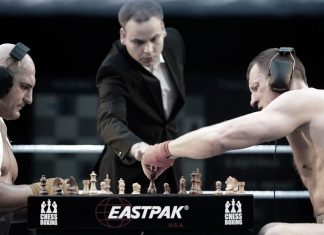 Chess Boxing sau mai bine zis în română, Șah Box(ând) este sportul în care luptătorii se bat și joacă șah pentru a câștiga lupta! (VIDEO) Chess Boxing sau mai bine zis în română, Șah Box(ând) este sportul în care luptătorii se bat și joacă șah pentru a câștiga lupta! (VIDEO)