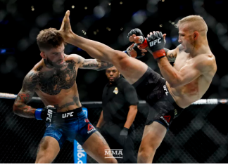 VIDEO. Rezultate și rezumate UFC 227: TJ Dillashaw vs Cody Garbrandt 2 VIDEO. Rezultate și rezumate UFC 227: TJ Dillashaw vs Cody Garbrandt 2 | Sursa foto: Esther Lin, MMA Fighting
