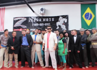 Cum a reușit un club de BJJ să le închidă gura celor care spun că antrenamentele în Gi (kimono) sunt nerealiste (VIDEO) Cum a reușit un club de BJJ să le închidă gura celor care spun că antrenamentele în Gi (kimono) sunt nerealiste (VIDEO)