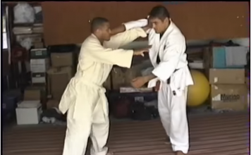 Filmare rară cu Rickson Gracie antrenându-și elevii în garajul său Filmare rară cu Rickson Gracie antrenându-și elevii în garajul său