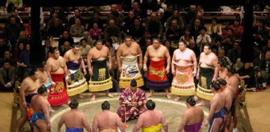 Ce este SUMO: Istoria și regulile. Vezi cele mai spectaculoase faze din SUMO! (VIDEO)