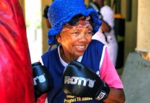 Faceți cunoștință cu bunicuțele de 80 ani care boxează și fac sport! (VIDEO) Faceți cunoștință cu bunicuțele de 80 ani care boxează și fac sport! (VIDEO)