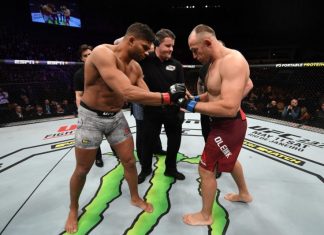 Rezultate și rezumate UFC Rusia – Intră să vezi gală plină de KO-uri în care Overeem a arătat magistral! Rezultate și rezumate UFC Rusia-Intră să vezi gală plină de KO-uri în care Overeem a arătat magistral!