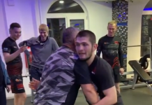 VIDEO. La 56 de ani, tatăl lui Khabib încă îi face față fiului său la lupte! VIDEO. La 56 de ani, tatăl lui Khabib încă îi face față fiului său la lupte!