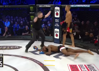 VIDEO. Intră să vezi cel mai spectaculos KO al săptămânii! O lovitură din întoarcere care și-a distrus adversarul. VIDEO. Intră să vezi cel mai spectaculos KO al săptămânii! O lovitură din întoarcere care și-a distrus adversarul.