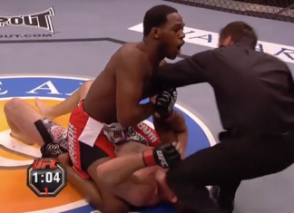 VIDEO. Intră să vezi secvența care a dus la singura înfrângere a lui Jon Jones! VIDEO. Intră să vezi secvența care a dus la singura înfrângere a lui Jon Jones!