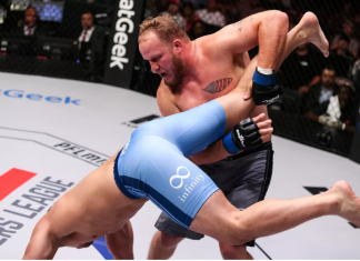 VIDEO. Cele mai tari faze de la PFL 6. Vezi cine se apropie de premiul de 1 milion de dolari! VIDEO. Cele mai tari faze de la PFL 6. Vezi cine se apropie de premiul de 1 milion de dolari!