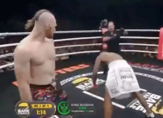 VIDEO. Vezi cel mai brutal KO de la box fără mănuși! VIDEO. Vezi cel mai brutal KO de la box fără mănuși!
