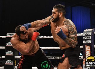 VIDEO. Gigantul ‘Bigfoot’ Silva a fost făcut KO la box fără mănuși! VIDEO. Gigantul 'Bigfoot' Silva a fost făcut KO la box fără mănuși!