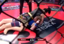 VIDEO. Un antrenor a intrat în octogon pentru a-și salva luptătoarea! VIDEO. Un antrenor a intrat în octogon pentru a-și salva luptătoarea!