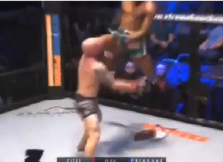 VIDEO. S-a ridicat de pe spate și și-a făcut KO adversarul cu un genunchi venit din adâncuri! VIDEO. S-a ridicat de pe spate și și-a făcut KO adversarul cu un genunchi venit din adâncuri!