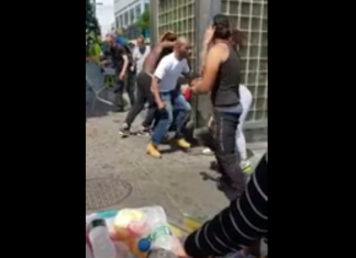 VIDEO. Cum arată o bătaie generală în cartierul Bronx din New York! VIDEO. Cum arată o bătaie generală în cartierul Bronx din New York!
