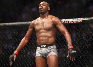 Jon Jones a renunțat oficial la titlul de campion UFC la categoria Light-Heavyweight! Jon Jones a renunțat oficial la tilul de campion UFC la categoria Light-Heavyweight!
