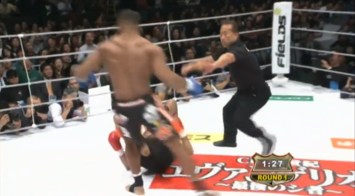 VIDEO. Să ne aducem aminte cum l-a făcut KO Alistair Overeem pe Badr Hari! VIDEO. Să ne aducem aminte cum l-a făcut KO Alistair Overeem pe Badr Hari!