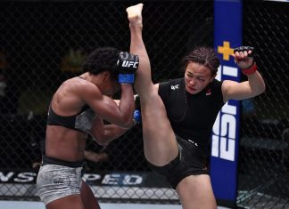 UFC Vegas 10: Karatie Hottie câștigă la capătul unei bătălii extraordinare! UFC Vegas 10: Karatie Hottie câștigă la capătul unei bătălii extraordinare!