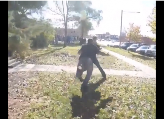 VIDEO. Brutal! De ce nu e bine să te iei la bătaie într-un campus universitar VIDEO. Brutal! De ce nu e bine să te iei la bătaie într-un campus universitar