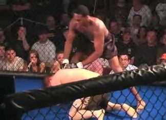 VIDEO. Vezi lupta de debut a lui Jon Jones și cum și-a finalizat adversarul! VIDEO. Vezi lupta de debut a lui Jon Jones și cum și-a finalizat adversarul!