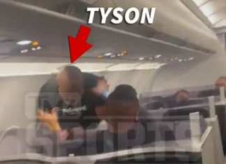 VIDEO. Mike Tyson l-a luat la pumni pe un pasager aflat în spatele său în avion! VIDEO. Mike Tyson l-a luat la pumni pe un pasager aflat în spatele său în avion!