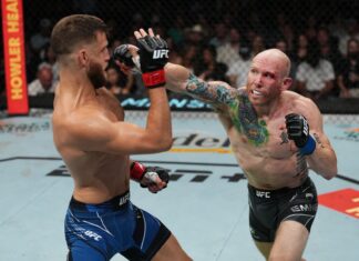 VIDEO. Vezi toate KO-urile și submisiile reușite la UFC Austin: Calvin Kattar vs Josh Emmett! VIDEO. Vezi toate KO-urile și submisiile reușite la UFC Austin: Calvin Kattar vs Josh Emmett!
