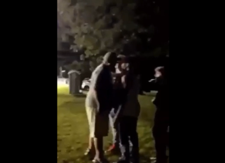 VIDEO. S-a legat de niște copii și a fost trimis la culcare! VIDEO. S-a legat de niște copii și a fost trimis la culcare!