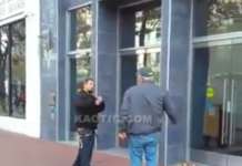 VIDEO. Bătrânul l-a făcut KO cu un singur pumn! VIDEO. Bătrânul l-a făcut KO cu un singur pumn!