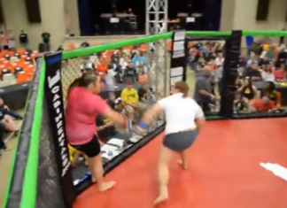 VIDEO. Chiar oricine se poate lupta în cușcă acum? VIDEO. Chiar oricine se poate lupta în cușcă acum?