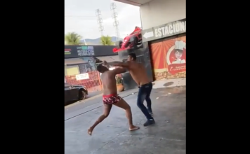 VIDEO. Un KO brutal care a venit pe neașteptate! VIDEO. Un KO brutal care a venit pe neașteptate!