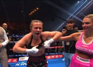 VIDEO +18. Daniella Hemsley le-a arătat fanilor sânii imediat după ce a câștigat o luptă de box! VIDEO +18. Daniella Hemsley le-a arătat fanilor sânii imediat după ce a câștigat o luptă de box!