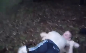VIDEO. Există un motiv pentru care loviturile de cap au fost interzise în MMA! VIDEO. Există un motiv pentru care loviturile de cap au fost interzise în MMA!