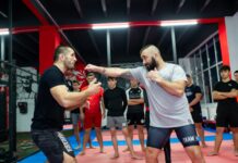 Se lansează o nouă grupă de MMA la Ronin Training Academy din Târgu Mureș! Se lansează o nouă grupă de MMA la Ronin Training Academy din Târgu Mureș!