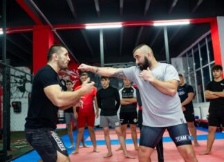 Se lansează o nouă grupă de MMA la Ronin Training Academy din Târgu Mureș! Se lansează o nouă grupă de MMA la Ronin Training Academy din Târgu Mureș!
