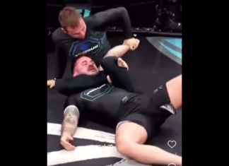 Probabil cea mai urâtă accidentare în BJJ! (VIDEO) Probabil cea mai urâtă accidentare în BJJ! (VIDEO)