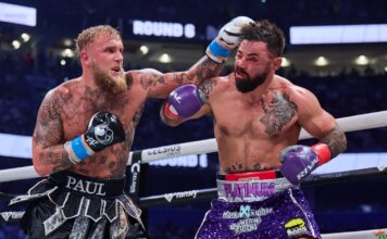 VIDEO. Jake Paul l-a brutalizat pe Mike Perry și a câștigat din nou prin KO! VIDEO. Jake Paul l-a brutalizat pe Mike Perry și a câștigat din nou prin KO!