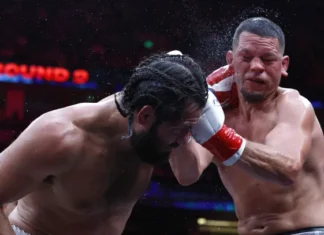 Vezi toate fazele de la meciul de box dintre Nate Diaz vs Jorge Masvidal! (VIDEO) Vezi toate fazele de la meciul de box dintre Nate Diaz vs Jorge Masvidal! (VIDEO)