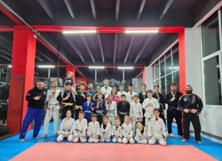 Noul an școlar începe în forță la Ronin Training Academy din Târgu Mureș! Noul an școlar începe în forță la Ronin Training Academy din Târgu Mureș!