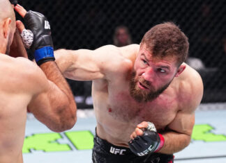 Renato Moicano l-a învins pe Benoît Saint Denis! Ion Cuțelaba a bifat o nouă victorie în UFC! (VIDEO) Renato Moicano l-a învins pe Benoît Saint Denis! Ion Cuțelaba a bifat o nouă victorie în UFC! (VIDEO)