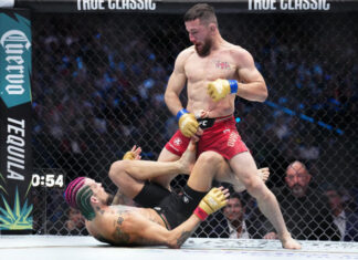 Avem 2 noi campioni după UFC 306: Merab Dvalishvili și Valentina Shevchenko! Avem 2 noi campioni după UFC 306: Merab Dvalishvili și Valentina Shevchenko!