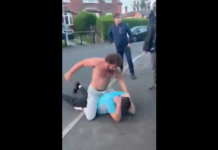 VIDEO. O mamă de bătaie de 3 minute pe străzile Angliei VIDEO. O mamă de bătaie de 3 minute pe străzile Angliei