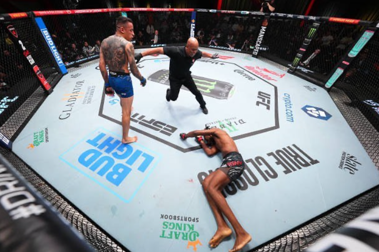 Avem un nou 'killer' la categoria Welterweight în UFC! (VIDEO)