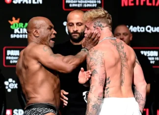 VIDEO. Mike Tyson l-a plesnit direct pe scenă pe Jake Paul! VIDEO. Mike Tyson l-a plesnit direct pe scenă pe Jake Paul!