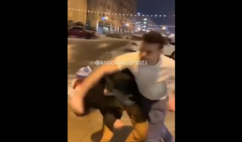 VIDEO. A dat pe lângă și și-a luat un mega-KO!