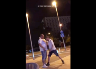 VIDEO. Dintr-o joacă, dintr-o glumă, a rămas inconștient pe stradă! VIDEO. Dintr-o joacă, dintr-o glumă, a rămas inconștient pe stradă!